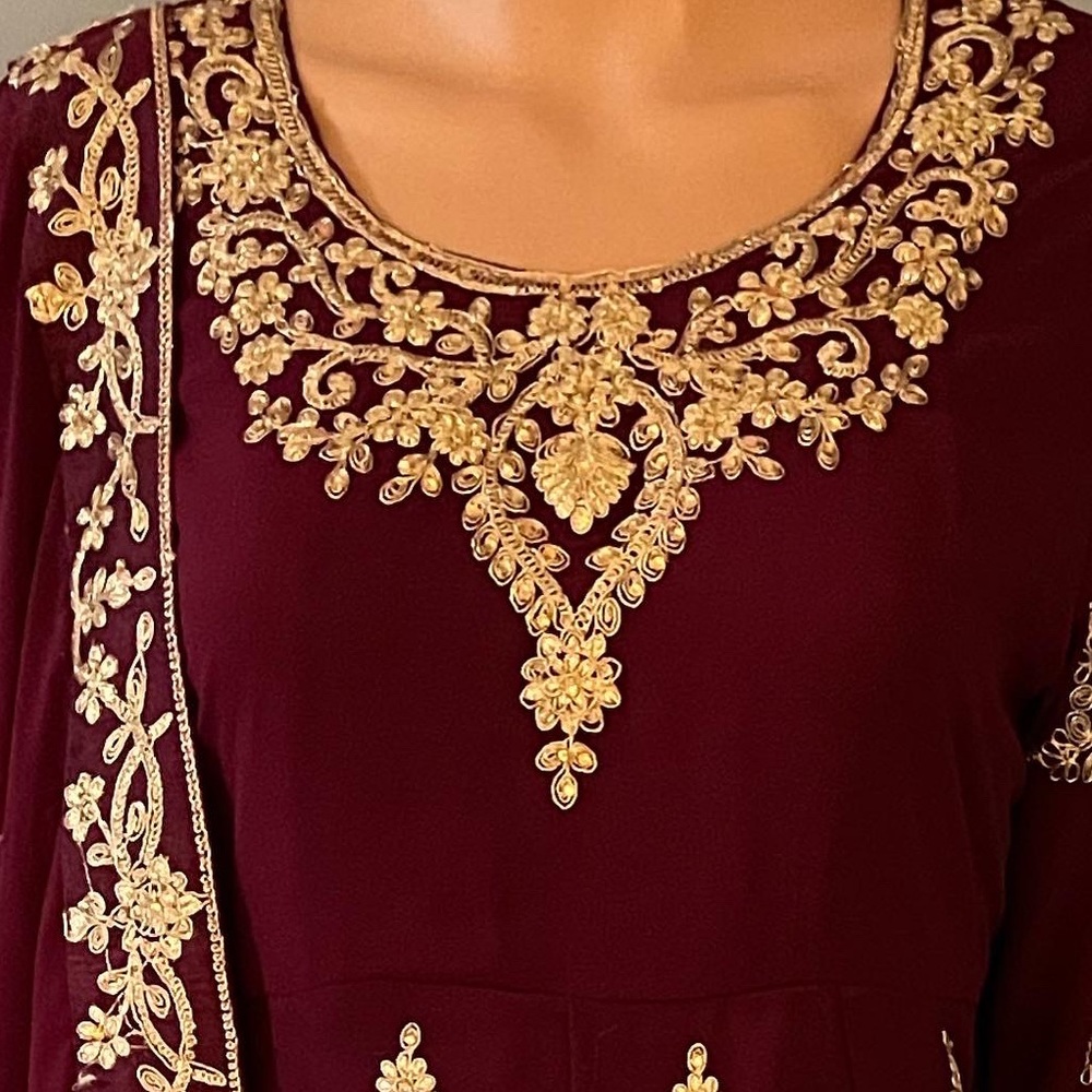 Long gown Indianoutfits